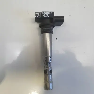 Skoda Fabia II 1.2 6V CEWKA ZAPŁONOWA 0986221047