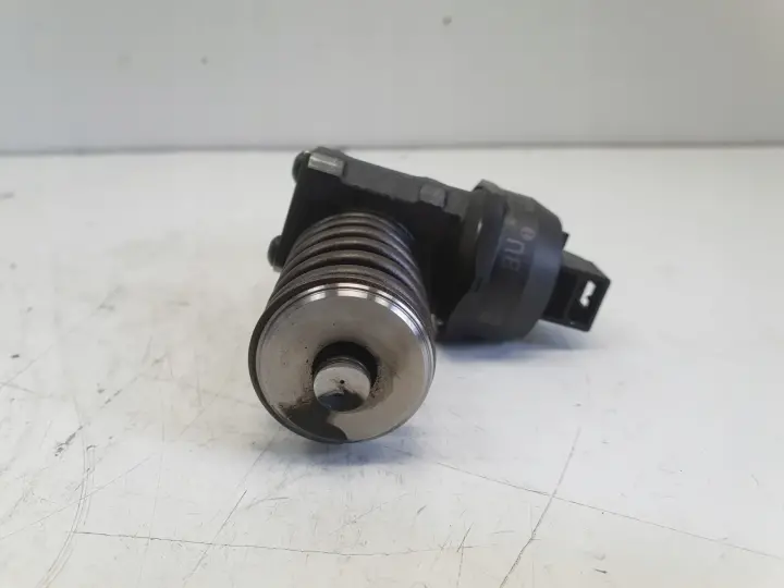 Vw Golf V Jetta Audi A3 1.9 TDI POMPOWTRYSKIWACZ wtrysk 038130073BL