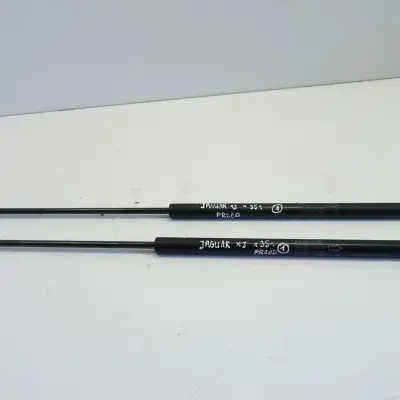 Jaguar XJ X351 SIŁOWNIK PRZEDNIEJ MASKI przód