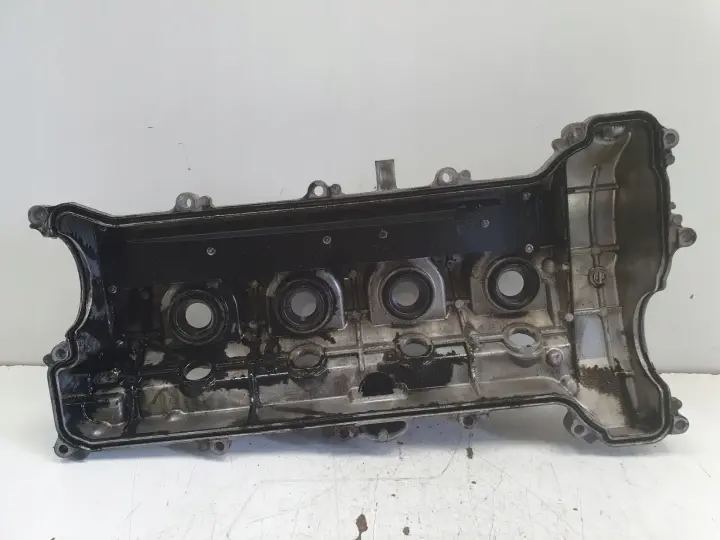 Toyota Corolla Verso II Avensis T25 2.2 D4D POKRYWA ZAWORÓW Zaworowa 2AD