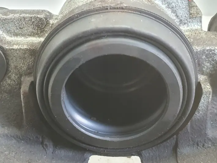Volvo S90 XC60 II PRZEDNI ZACISK HAMULCOWY prawy przód PASAŻERA 31665741