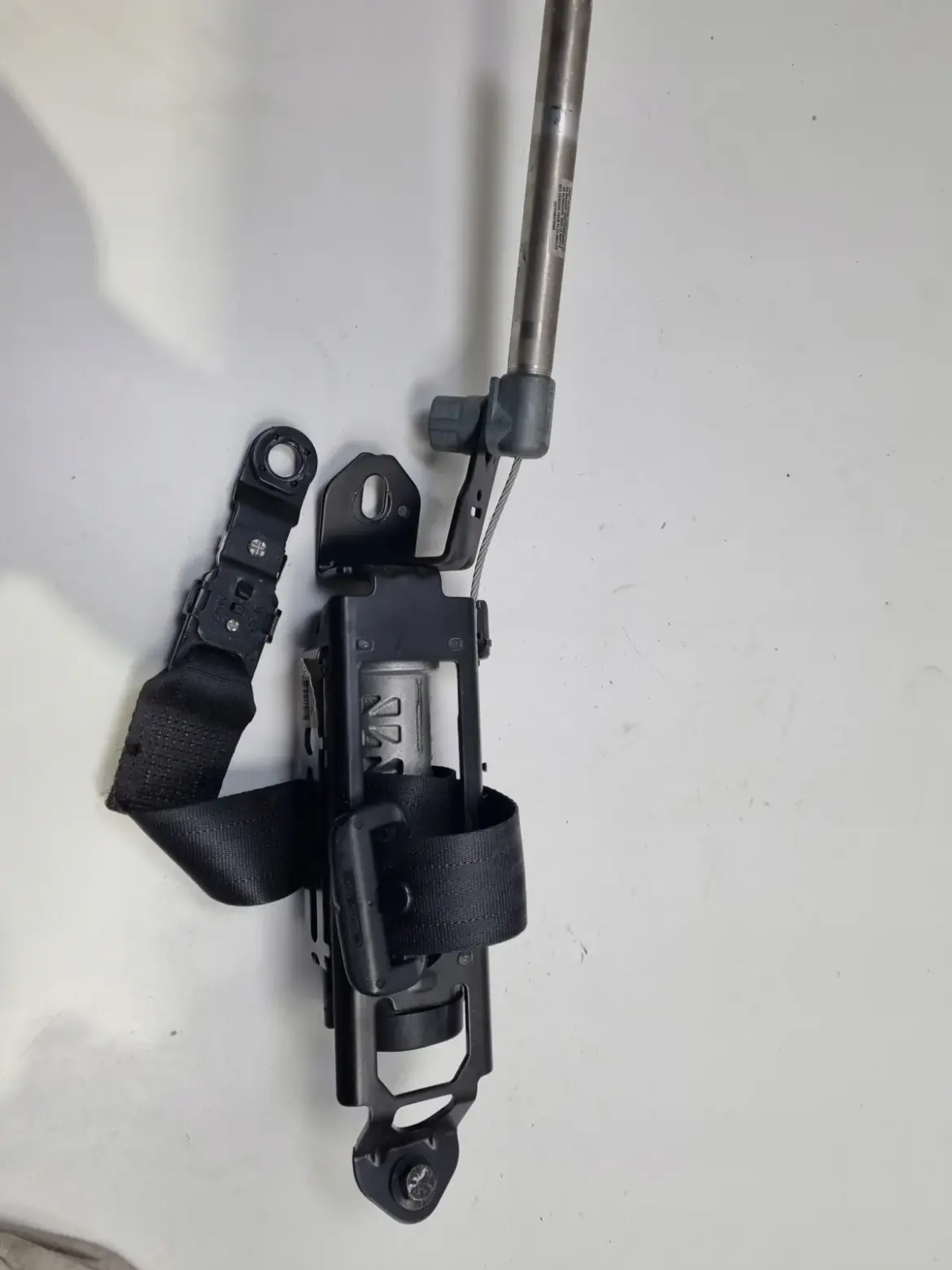 Volvo S60 I XC70 I V70 II lift PRAWY PAS BEZPIECZEŃSTWA Pasażera 6075637R
