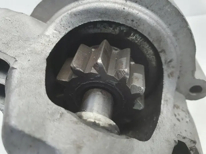 Volvo V70 III 2.0 D ROZRUSZNIK D4204T