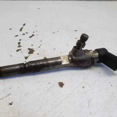 Nissan Qashqai 1.5 DCI WTRYSKIWACZ wtrysk 8200842205