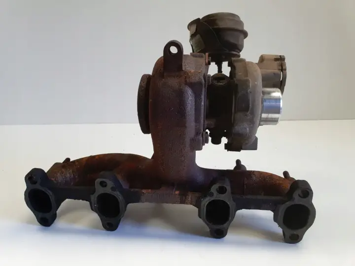 Audi A3 II 8P 1.9 TDI TURBOSPRĘŻARKA turbo 038128063G BXE BKC