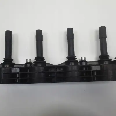 Opel Zafira A 1.6 16V CEWKA ZAPŁONOWA 19005212 oryginał