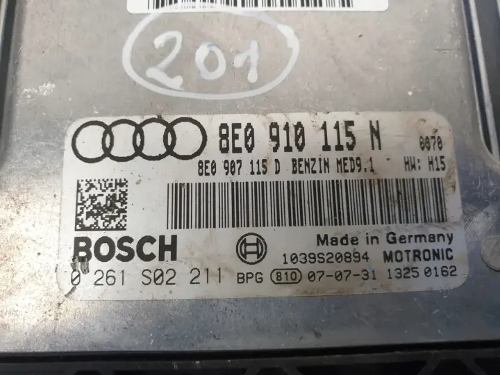 Audi A4 B7 2.0 TFSI STEROWNIK SILNIKA 8E0910115N