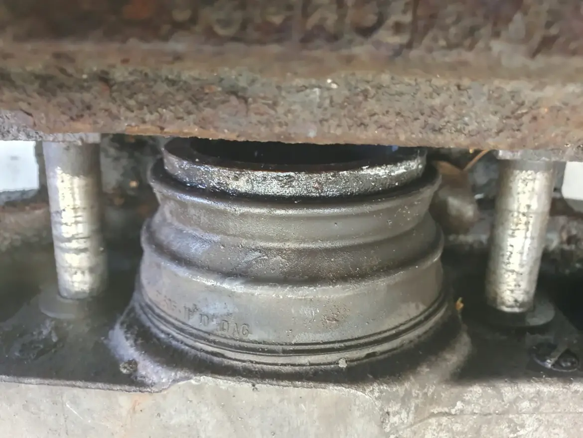 Volvo S60 II V60 I PRZEDNI ZACISK HAMULCOWY lewy przód kierowcy 316 mm 945
