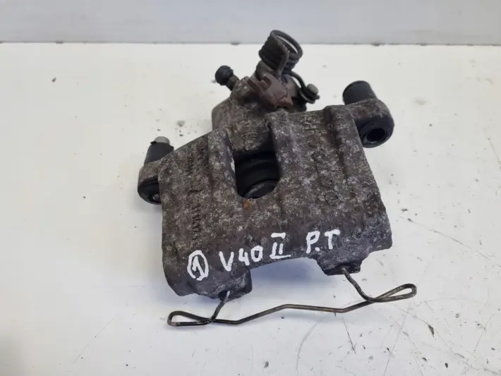 Volvo V40 II TYLNY ZACISK HAMULCOWY prawy tył Pasażera P.T 31341231