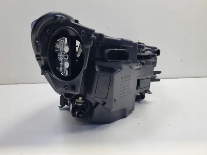 Volvo XC40 PRZEDNIA LAMPA LEWA lewy przód FULL LED EUROPA 32293917