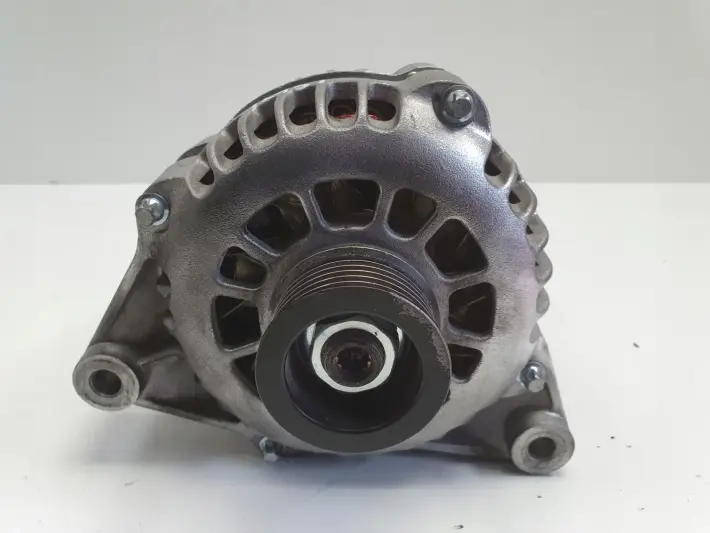 Opel Omega B 2.5 V6 ALTERNATOR A1010 100A
