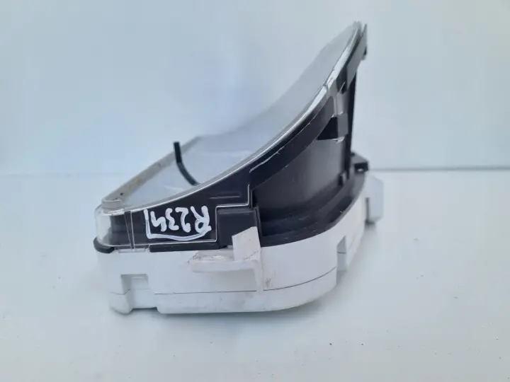 Volvo V50 S40 II 1.6 D LICZNIK ZEGARY Europa 31296228 36002714