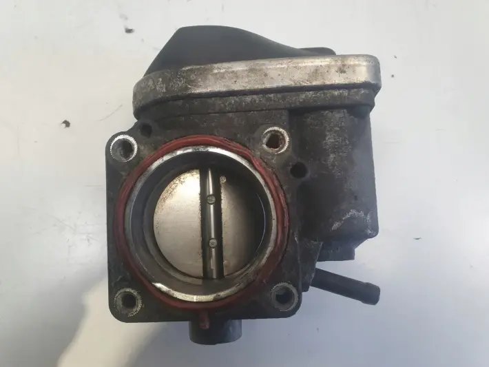 Mini Cooper R50 R53 1.6 16V PRZEPUSTNICA 7509043