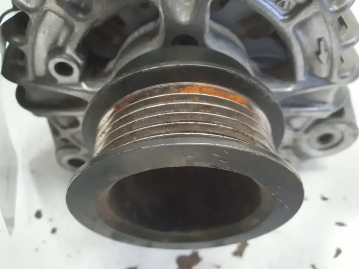 Volvo V40 II 2.0 D D2 ALTERNATOR 150A 31419101