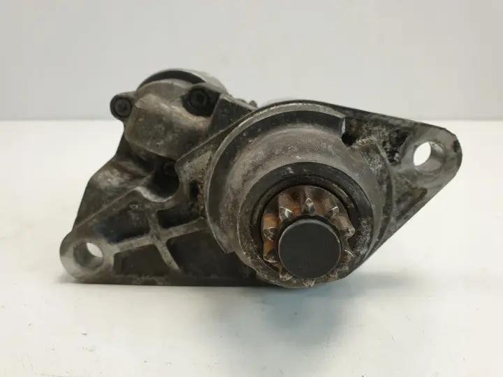 Audi A3 II 8P 1.6 FSI ROZRUSZNIK bosch 0001120406