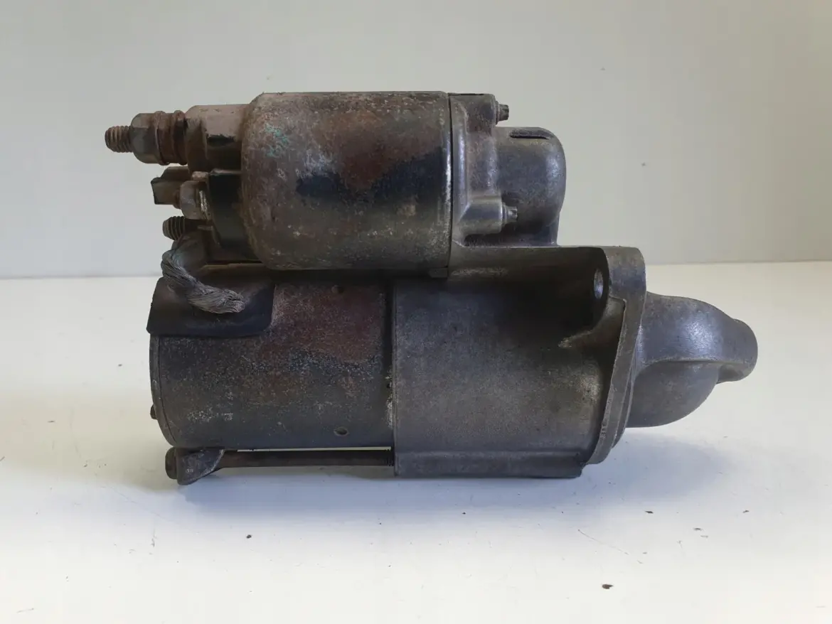 Opel Astra III H 1.6 16V ROZRUSZNIK 55556092