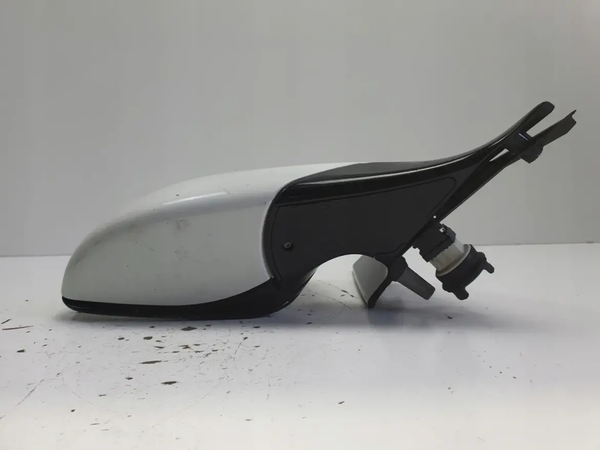 BMW F10 F11 10-13r LUSTERKO PRAWE PASAŻERA 5 PIN EUROPA