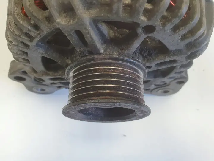 VW Golf VI 1.4 TSI ALTERNATOR valeo