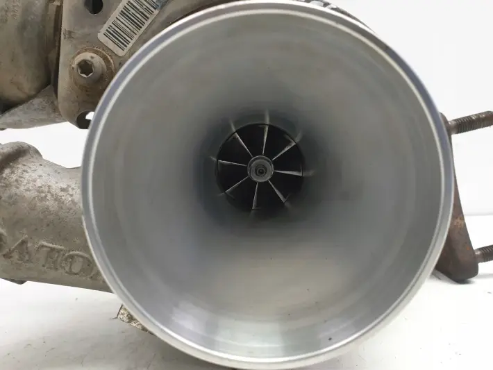 Volvo XC60 2.0 D3 TURBOSPRĘŻARKA turbo 31331331