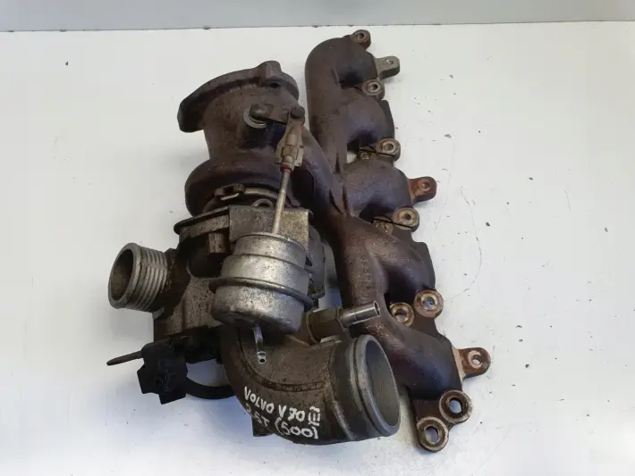 Volvo V70 III S80 II 2.5 T TURBOSPRĘŻARKA turbo 30757112