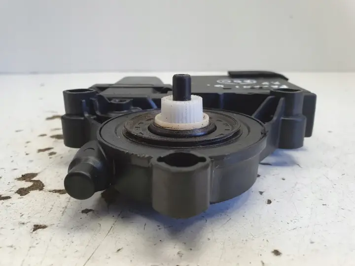 VW Passat B7 SILNICZEK PODNOSZENIA SZYBY prawy przód PASAŻERA 3C0959702A