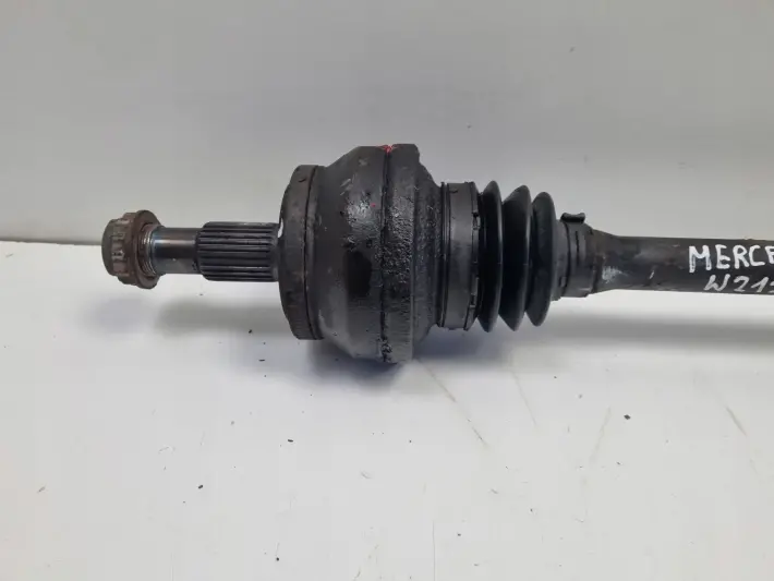 Mercedes W212 2.2 CDI PRAWA TYLNA PÓŁOŚ półośka prawy tył