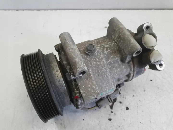 Renault Clio III 1.2 16V SPRĘŻARKA KLIMATYZACJI 8200819568 8200819568A