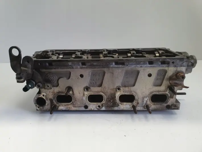 VW Golf VI 1.6 TDI GŁOWICA CYLINDRÓW 03L103286A