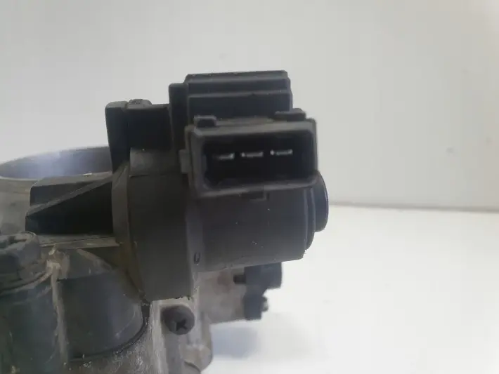 Kia Magentis II 2.0 16V PRZEPUSTNICA