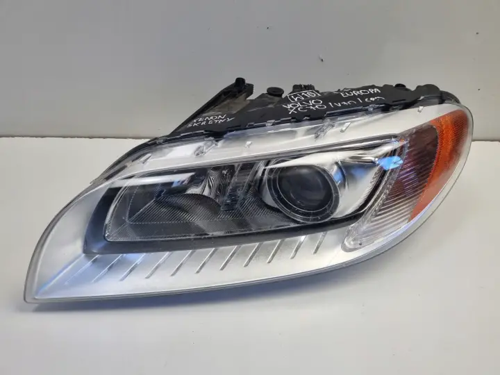 Volvo S80 II V70 III PRZEDNIA LAMPA LEWA LEWY PRZÓD XENON SKRĘTNY 31283915