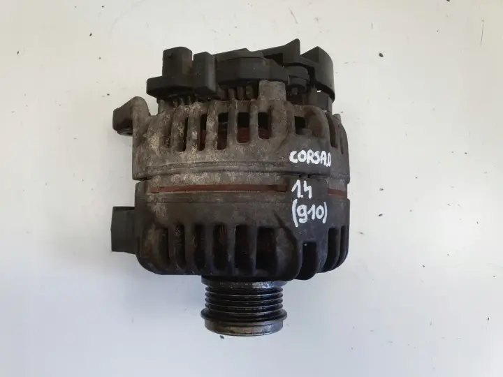 Opel Corsa D 1.4 16V ALTERNATOR bosch 0124425087 120A