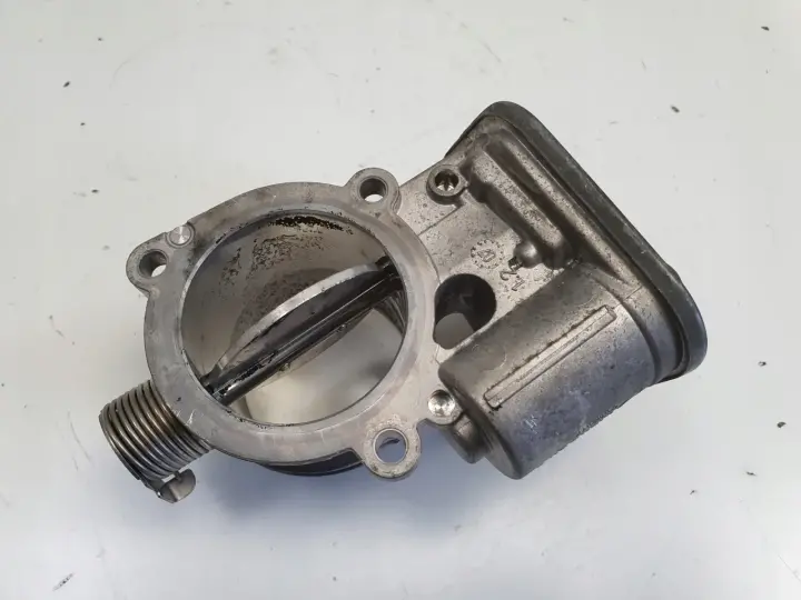 BMW E87 E90 E91 2.0 D N47 PRZEPUSTNICA 780437301