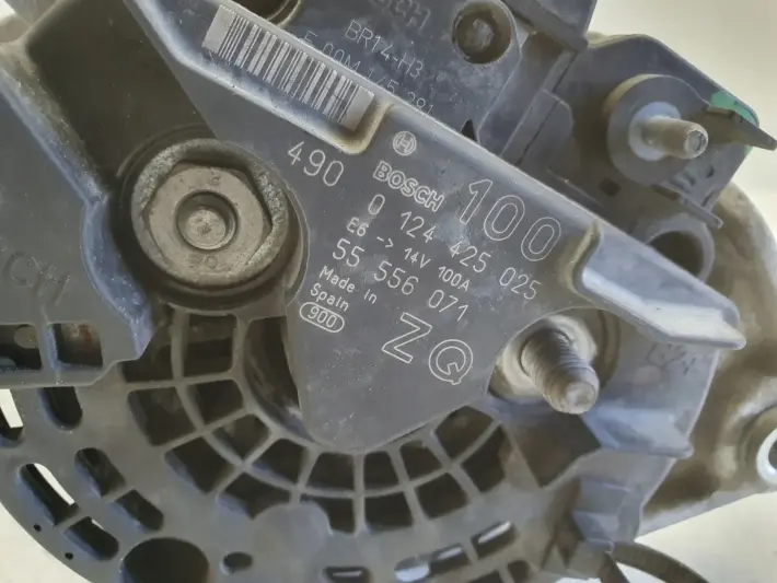 Opel Zafira A 1.8 16V ALTERNATOR 0124425025 100A bosch