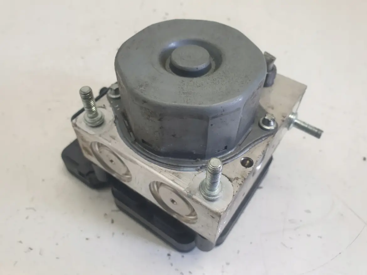 Renault Captur POMPA ABS Sterownik 476605492R