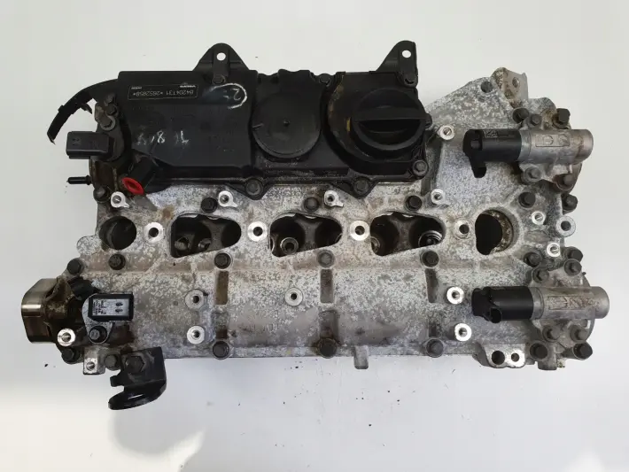 Volvo V60 2.0 T5 GŁOWICA CYLINDRÓW P31401473
