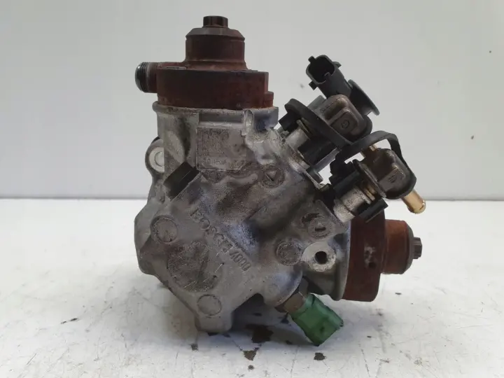 Volvo S60 II V60 2.0 D4 POMPA WTRYSKOWA paliwa 0445010681