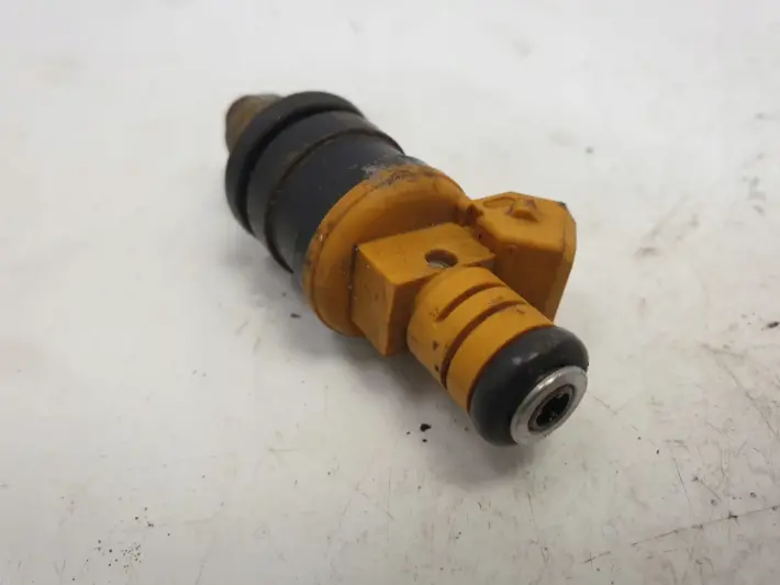 Volvo 960 2.9 3.0 24V WTRYSKIWACZ 0280150762