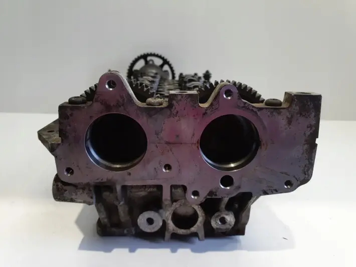 Volvo S60 I V70 II XC90 2.4 D5 GŁOWICA CYLINDRÓW wałki 30731988