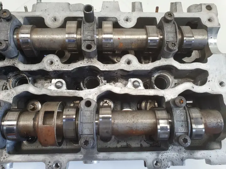 Mercedes W212 2.2 CDI GŁOWICA CYLINDRÓW wałki R651016