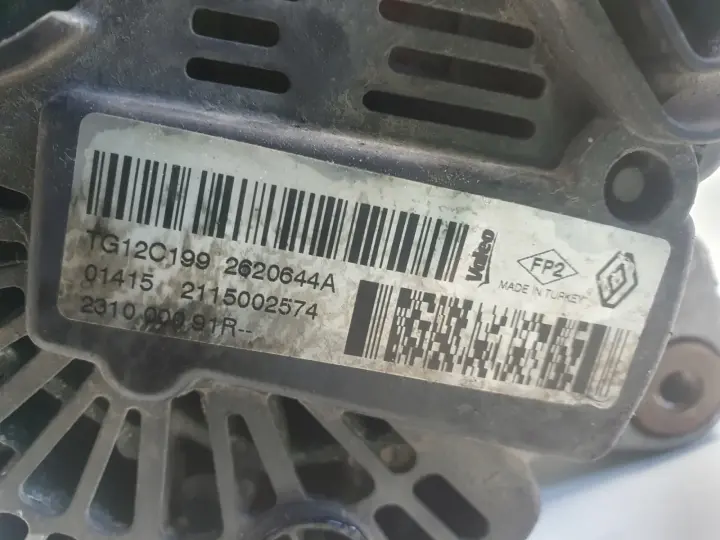 Renault Clio IV 0.9 TCe ALTERNATOR 231000091R 2620644A