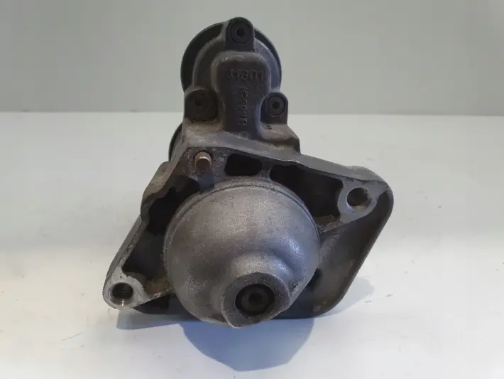 Nissan Qashqai 1.5 DCI ROZRUSZNIK bosch 233004868R