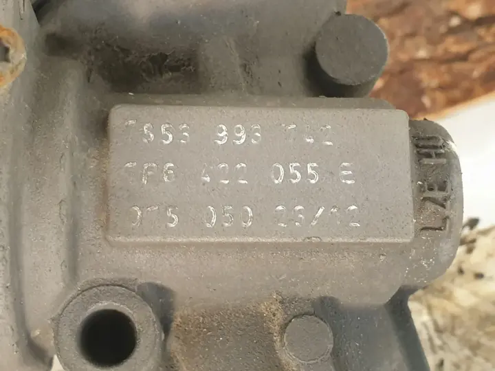 VW Touareg MAGLOWNICA przekładnia EURO 7P6422055E