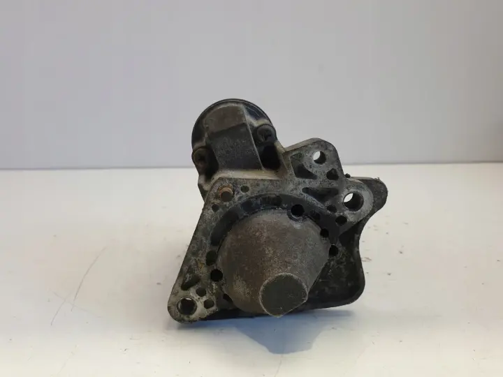 Renault Clio III 1.6 16V ROZRUSZNIK 8200298371