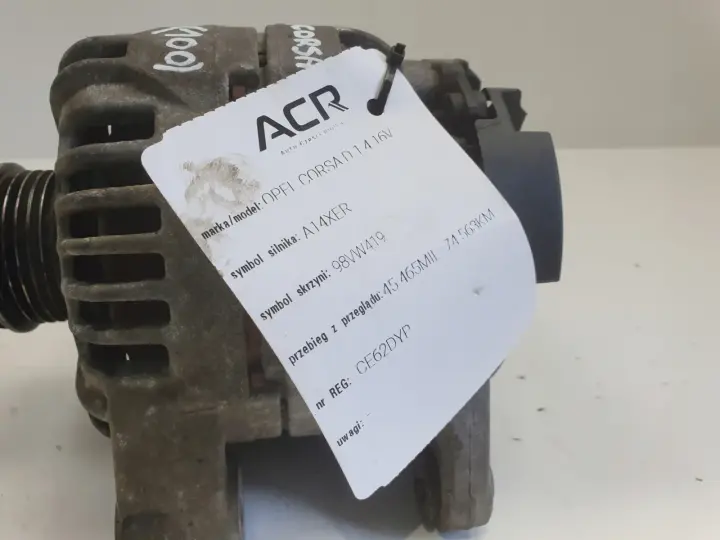 Opel Corsa D 1.4 16V ALTERNATOR bosch 0124425087 120A