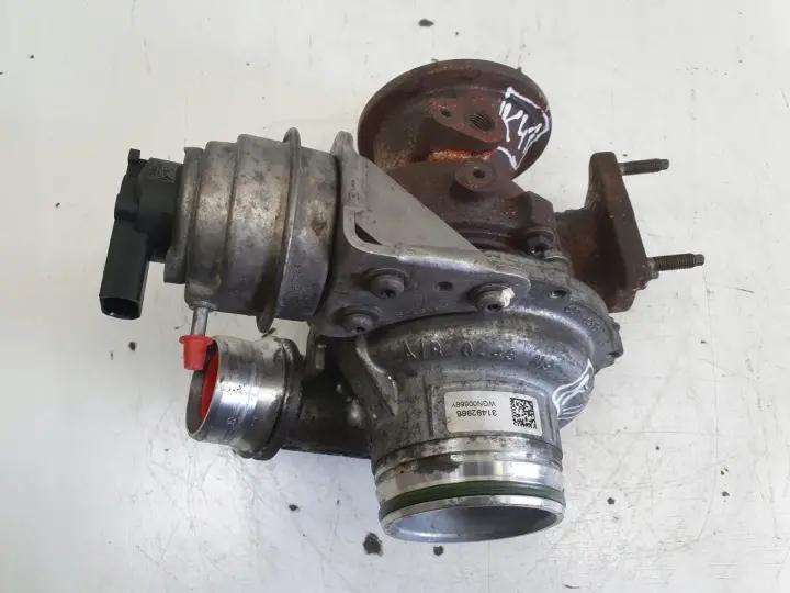 Volvo V60 S60 II 2.0 D3 TURBOSPRĘŻARKA turbo 31492968