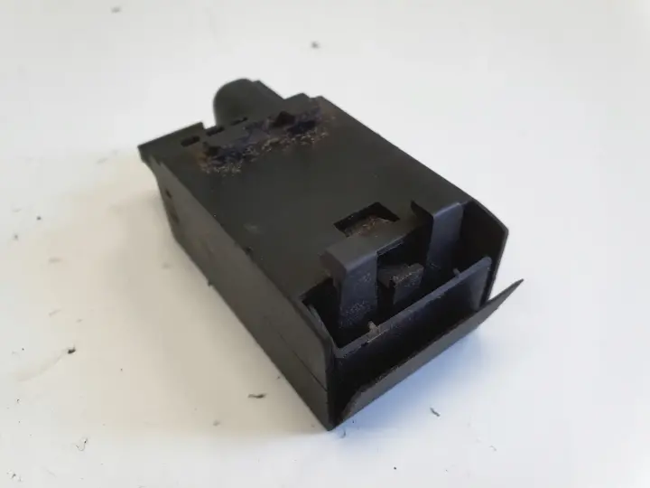 Range Rover III L322 4.4 V8 CZUJNIK POWIETRZA auc 8391470