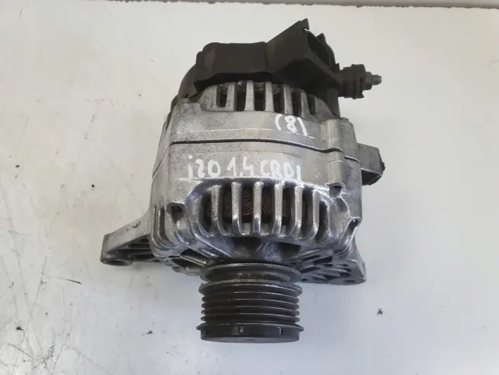 Hyundai i20 1.4 CRDI ALTERNATOR 37300-2A050 valeo 90A