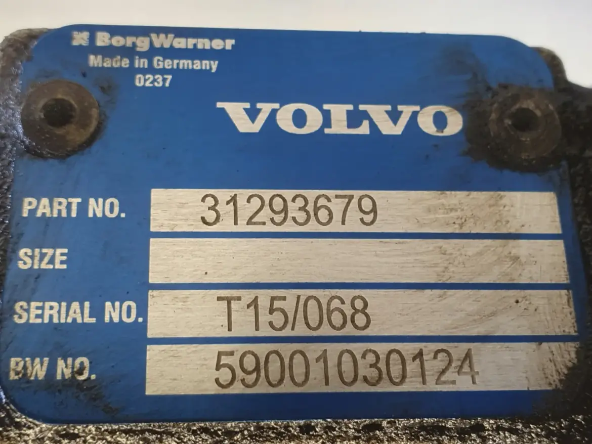 Volvo V70 III 2.0 D4 TURBOSPRĘŻARKA turbo BITURBO 31397999