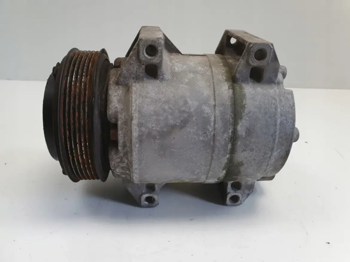 Volvo S60 I V70 II 2.4 D5 SPRĘŻARKA KLIMATYZACJI P30761388