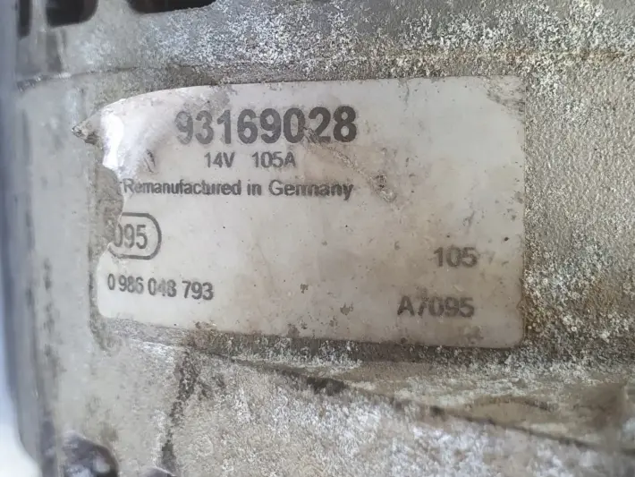 Opel Vectra C 1.9 CDTI ALTERNATOR denso 93169028 105A